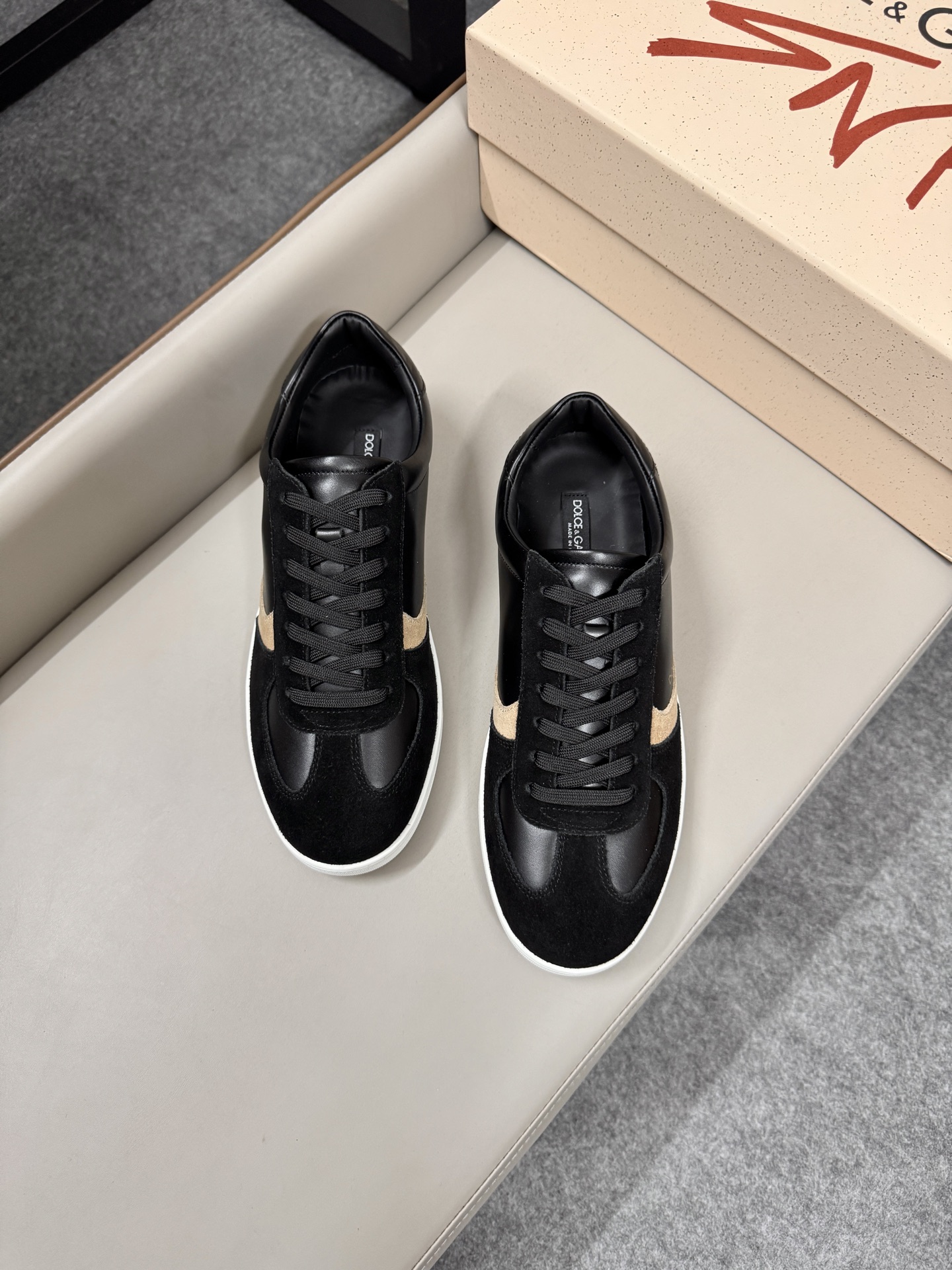 olce & Gabbana shoe